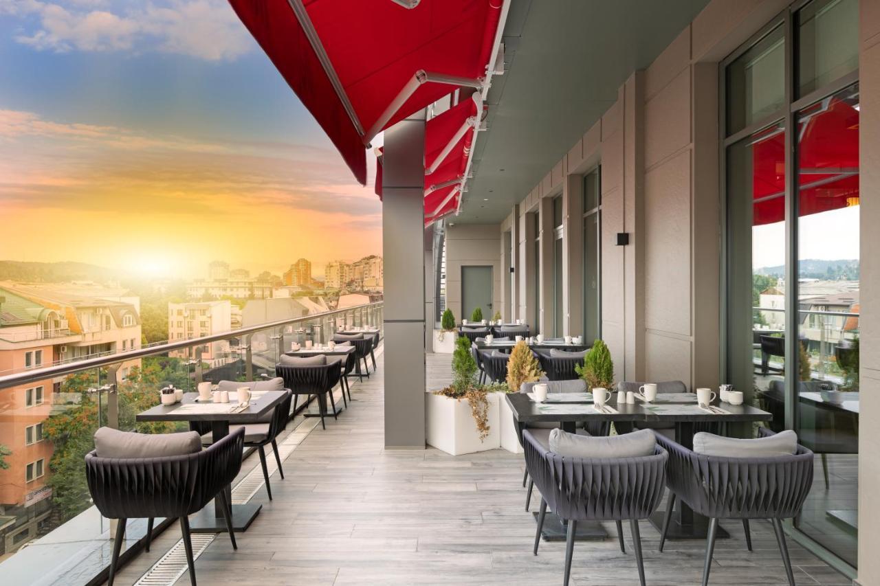 Limak Skopje Luxury Hotel 외부 사진 The Terrace