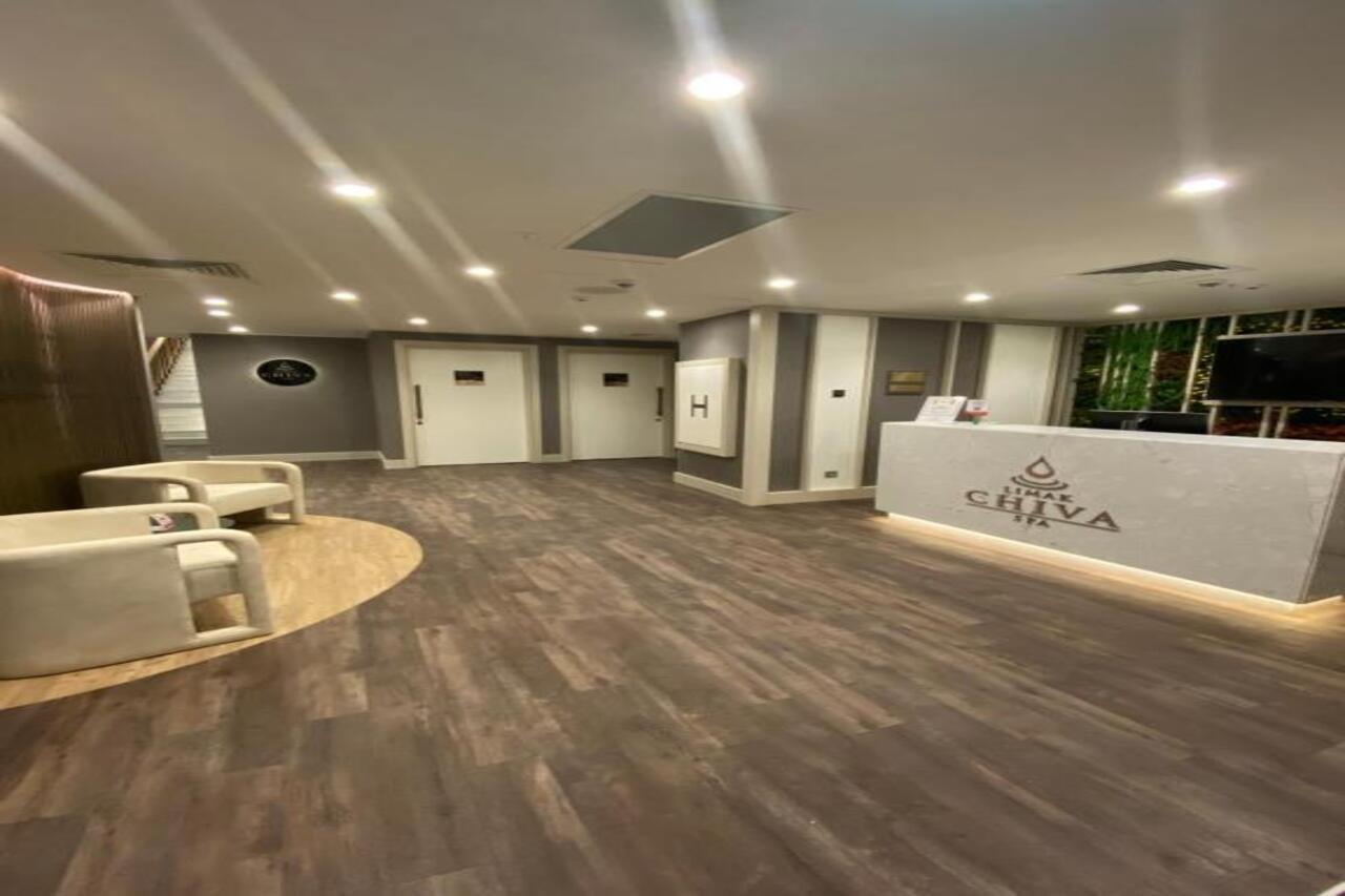 Limak Skopje Luxury Hotel 외부 사진 The reception area of the new CIMA building